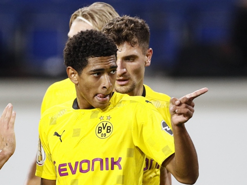 的比赛中 的比赛中