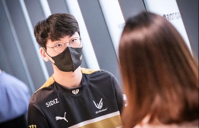 赖于明星球 赖于明星球