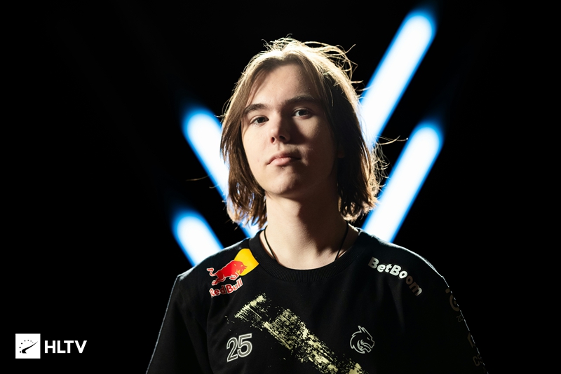 对单侧空间 对单侧空间